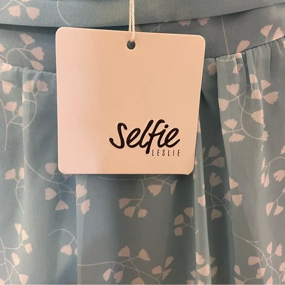 Selfie Leslie Teal Floral Dress - Picture 5 of 8